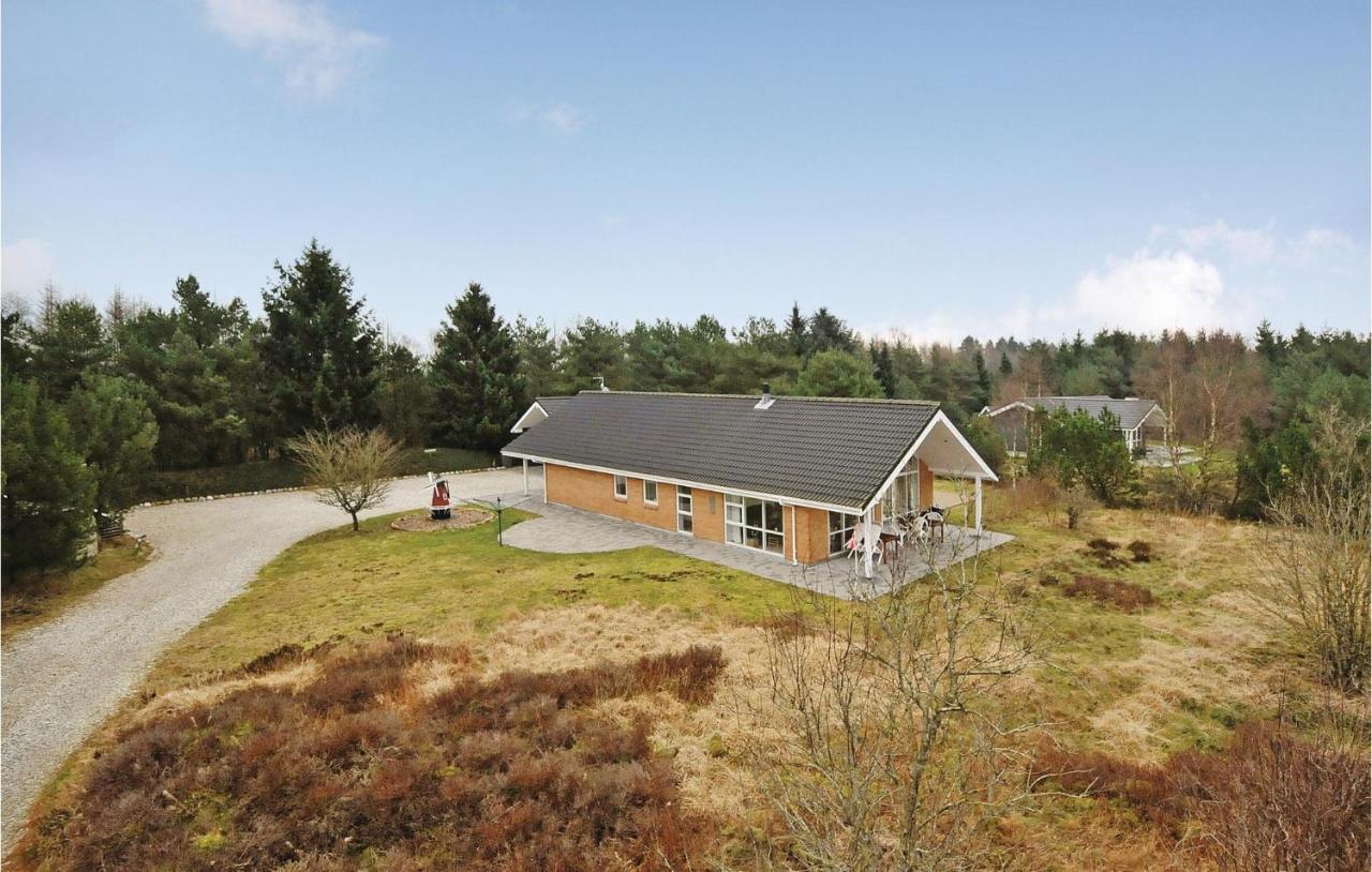 7 Bedroom Stunning Home In Herning Kølkær المظهر الخارجي الصورة